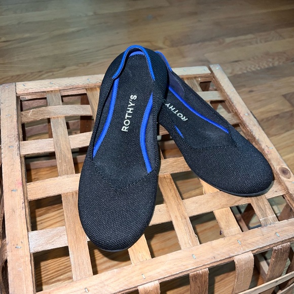 Rothy’s The Flat Black - Picture 2 of 6